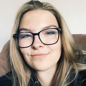 Meet your Posher, Miya